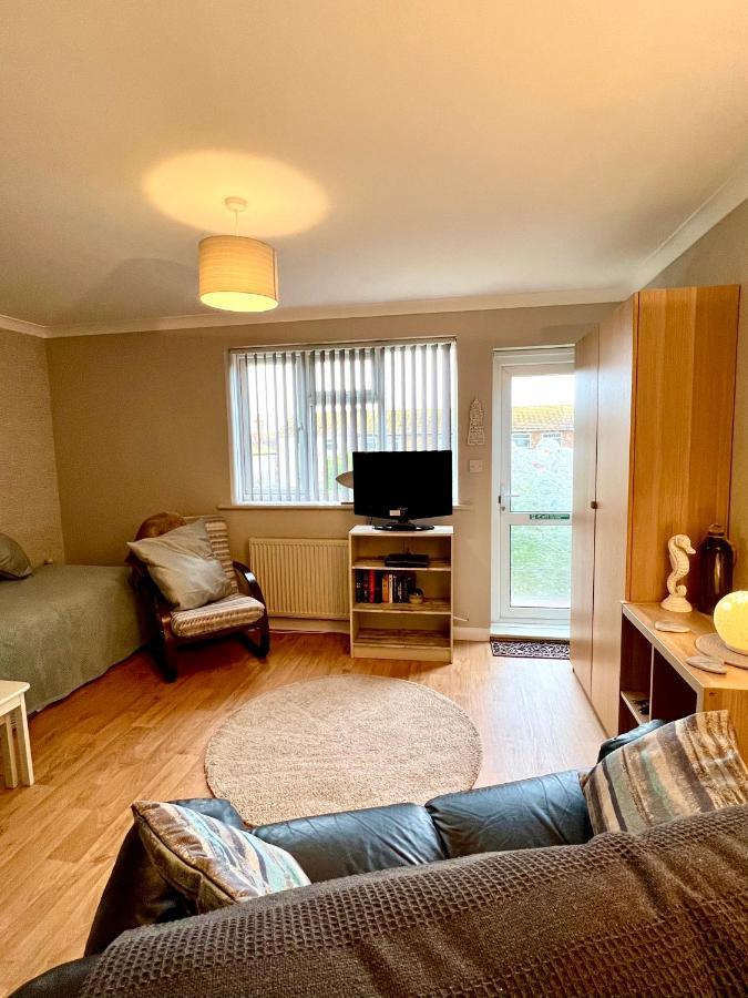 Sandford House Apartment Seaford Bagian luar foto